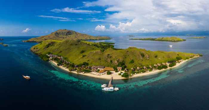 ภายนอกอาคาร Komodo Resort