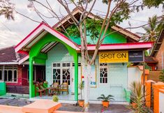 Exterior 2 SPOT ON 1747 Griya Karisma
