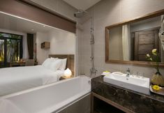 In-room Bathroom 4 The Bloom Pham Viet Chanh - Modern Living Space in Saigon