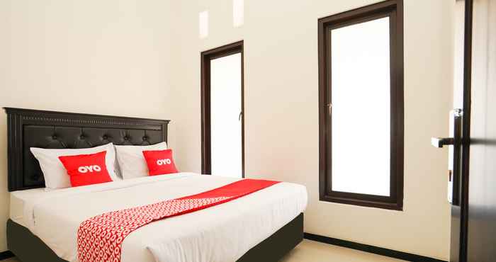 Kamar Tidur OYO Living 1743 Anie Residence