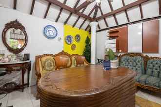 Sảnh chờ 4 OYO 1806 Puri Arsita Homestay