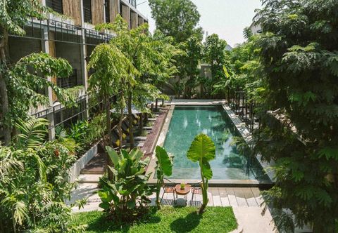 外観 Larimar Hotel & Resort