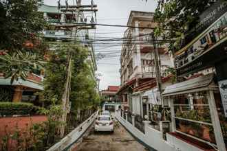 Luar Bangunan 4 Khung Riverside Hotel