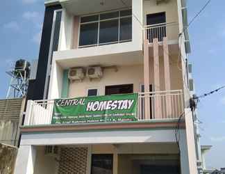 ภายนอกอาคาร 2 Central Homestay Malang