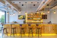 Bar, Kafe dan Lounge Maikhao Hotel managed by Centara