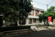 Exterior OYO 1739 Tekmira Residence Sudirman Syariah