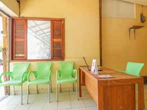 Lobi 4 SUPER OYO 1755 De'balcon Accomodation Near Ngurah Rai Airport