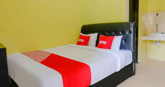 Kamar Tidur OYO 1784 Hj. Aniek Residence