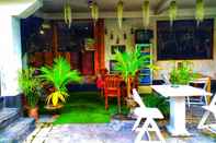 Bar, Cafe and Lounge Villa Iyas Bali