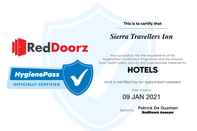 CleanAccommodation RedDoorz @ Holy Spirit Road Tagaytay