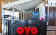 Lobby 6 OYO 1837 Telone Bungalow