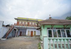 Exterior 3 OYO 1834 Family Homestay Syariah