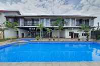 Swimming Pool Gardena Hotel Indramayu
