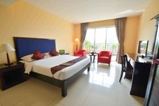 침실 Almond Hotel Sothearos