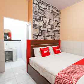 OYO 1594 Al Firdausi Residence 1, Hotel Makam Datuk Malik Ibrahim