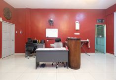 Lobby 6 OYO 89436 Sza Inn (Syariah)