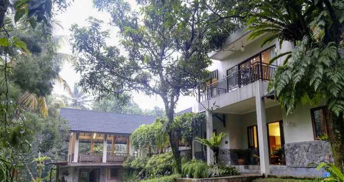 ล็อบบี้ Villa Heliconia 6BR Rumah Gadog