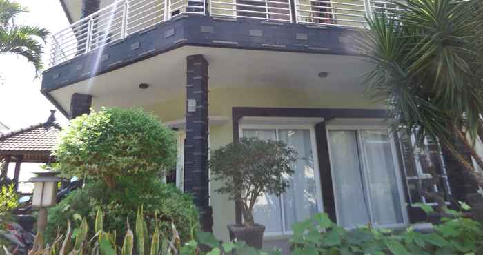 Exterior Villa Semeru 2