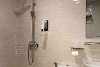 In-room Bathroom Sovrano Hotel Batam