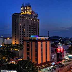 Exterior / Building 1 소브라노 호텔 바탐, Maths Mind 호텔