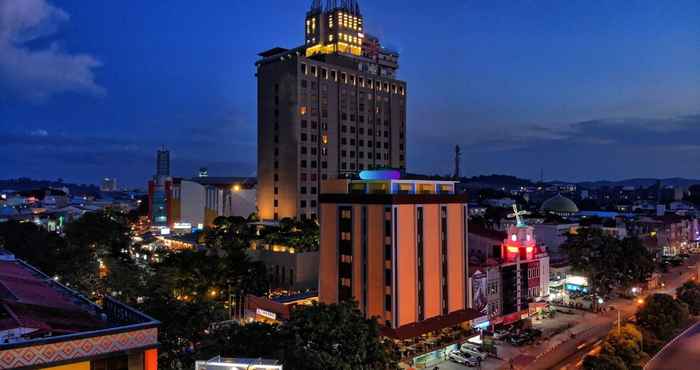 ภายนอกอาคาร Sovrano Hotel Batam
