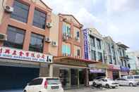 Bên ngoài OYO 89373 Nobel Homestay