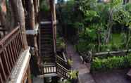 พื้นที่สาธารณะ 7 Java Wooden Villa & Residence