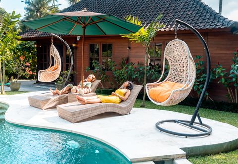 Swimming Pool Villa Waturenggong Ubud