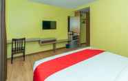 Bedroom 4 Capital O 89538 Ocean Hotel
