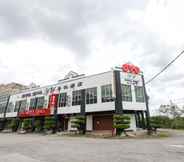 Exterior 6 OYO 89539 Hotel Siswa