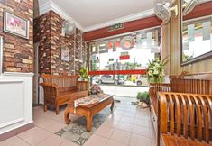 ロビー 6 OYO 89498 Sri Seroja Inn Budget Hotel