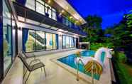 Kolam Renang 3 The Lux Modern Pool Villa
