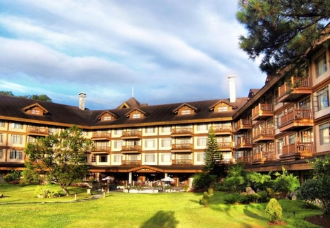 Exterior The Manor at Camp John Hay