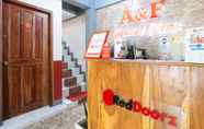 Lobby 3 RedDoorz @ A&F C5 Pinagsama Taguig - Vaccinated Staff 
