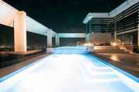 Swimming Pool Vinia Residences by Filinvest