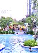 SWIMMING_POOL Apartment The Mansion Kemayoran By Cahaya Nusantara Property