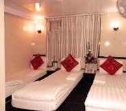 Kamar Tidur 4 Day and Night Hotel (Managed by Dhillon Hotels)