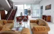 Lobby 6 Fortuna Guest House Padang