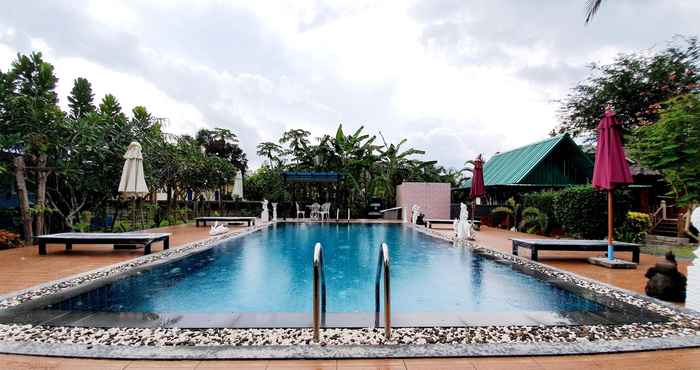 สระว่ายน้ำ Andathien Pool Villa Aonang