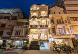 Wisteria Hotel Dalat, 1.698.485 VND