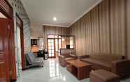 Lobby 6 Villa Panderman 62 by N2K