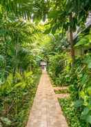 LOBBY  Lokal Phuket Hotel