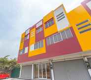 Bangunan 6 OYO 1552 Iodium Residence