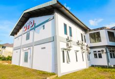 Exterior 2  OYO 1905 Davonsa Residence Syariah