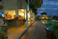 Bar, Kafe, dan Lounge Sanjana Resort and Spa