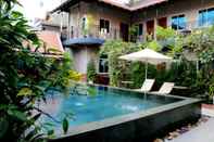 Kolam Renang Corner9 Bassac Boutique Hotel