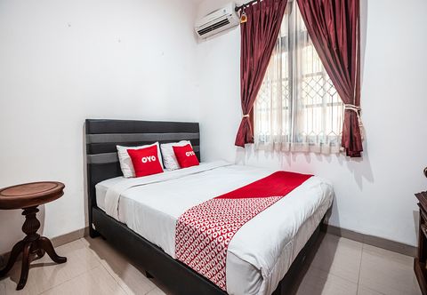 침실 OYO 1990 Kost Kuningan Executive Boading House Setiabudi Near MRCCC Siloam Hospitals Semanggi