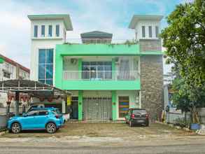 Bangunan 4 OYO 1804 Guest House Oema'h Opa