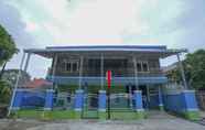 Exterior 4 OYO 1991 Alam Lestari Homestay