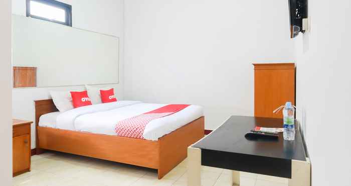 Kamar Tidur OYO 2030 Melawai Homestay